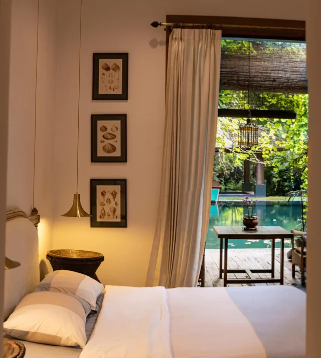 استوديو بشرفة، Chandra Residence 1/8