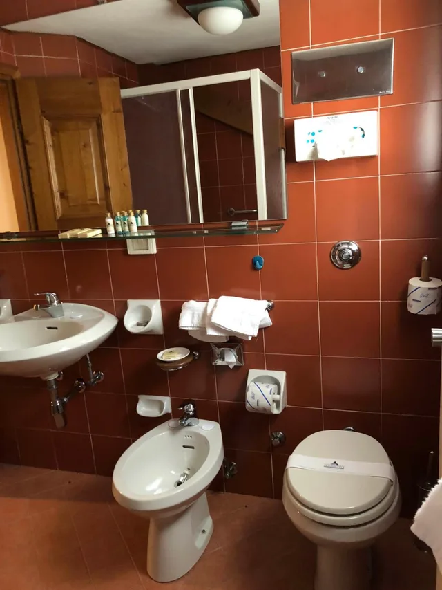 جناح جونيور بانورامي بشرفة بإطلالة، Majoni Hotel 9/10