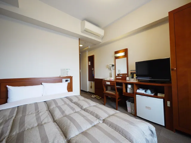 غرفة بسرير نصف مزدوج، Hotel Route-Inn Tosu Ekimae 4/10