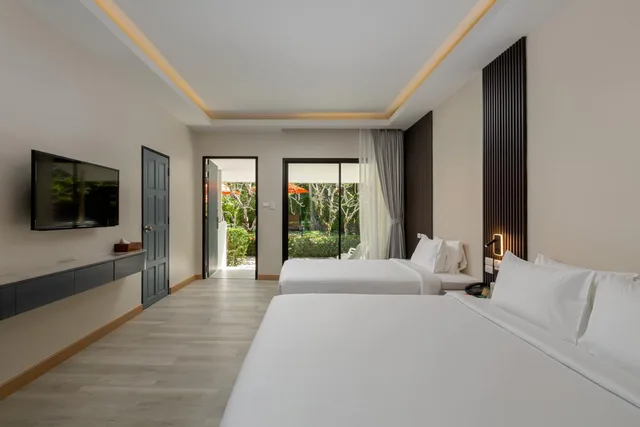 غرفة بسرير مزدوج أو سريرين منفصلين بشرفة، HARD DAYS NIGHT HOTEL 1/4
