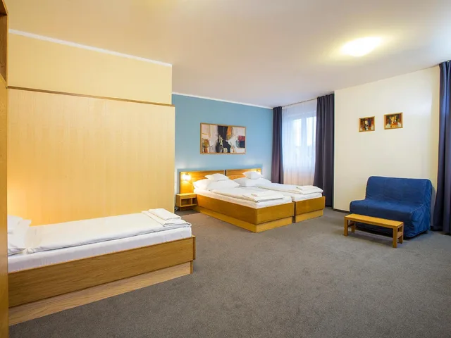 Room, Triple, BEST WESTERN Hotel Trend 4/7
