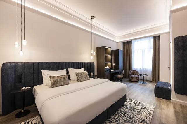 Family, King Bed, O11 Boutique Hotel Vienna 1/7
