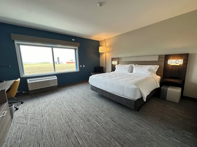 غرفة قياسية بسرير كوين لذوي الإعاقة، Holiday Inn Express Peotone 4/10