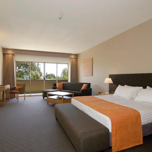 جناح بشرفة، MORNINGTON HOTEL 1/5