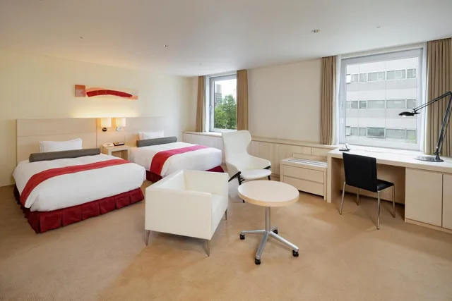 Grand, Deluxe, Twin Beds, Sapporo Grand Hotel 4/10