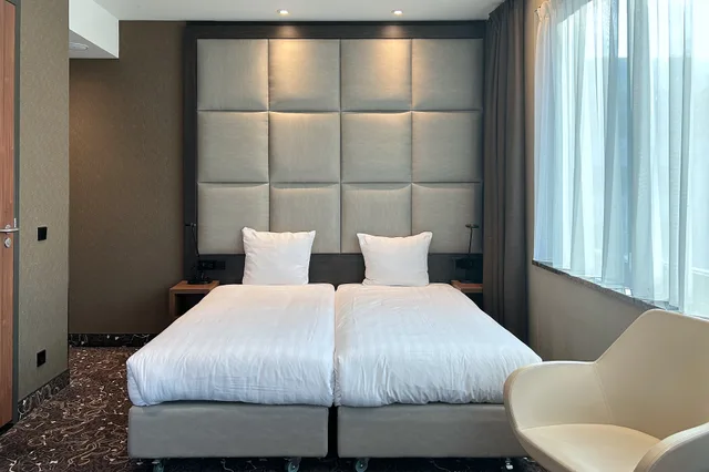 غرفة قياسية ثلاثية، Hotel Levell 2/4