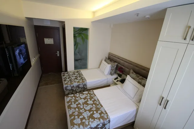 غرفة مفردة، Grand Washington Hotel 2/2