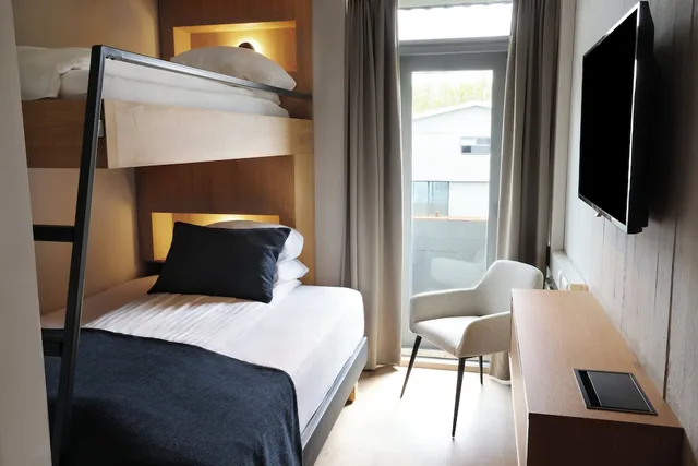 غرفة ديلوكس عائلية بأسرّة بطابقين مع أريكة، Fosshotel Reykholt 2/3