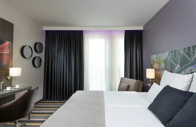 غرفة كومفورت بسريرين منفصلين، LEONARDO HOTEL MUNICH CITY EAST 2/4