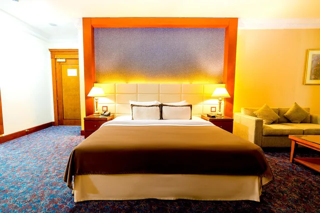 غرفة تنفيذية، Sunday Hotel Al Barsha Dubai Mall of the Emirates Formerly Grand Excelsior Al Barsha 2/2