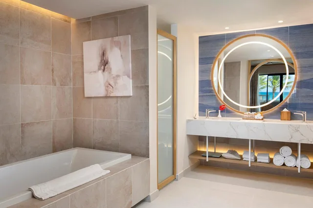 Master, Suite, Beach View، Dreams Playa Esmeralda Resort & Spa 2/2