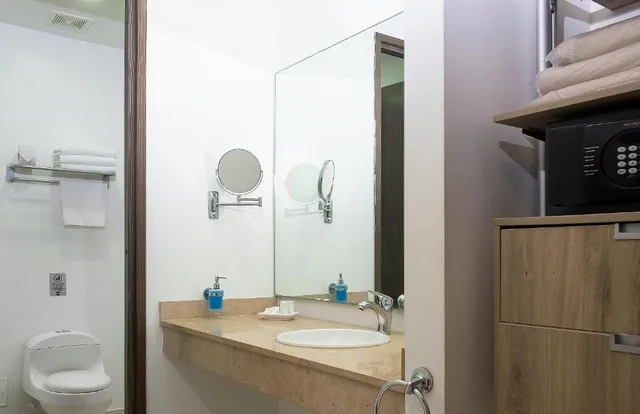 غرفة قياسية مفردة بسرير مزدوج، Portobelo Plaza de las Americas 4/5