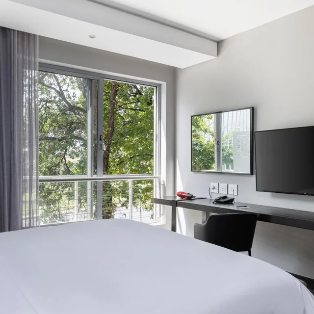 2 Bedrooms, Apartment, The Capital Empire 3/10