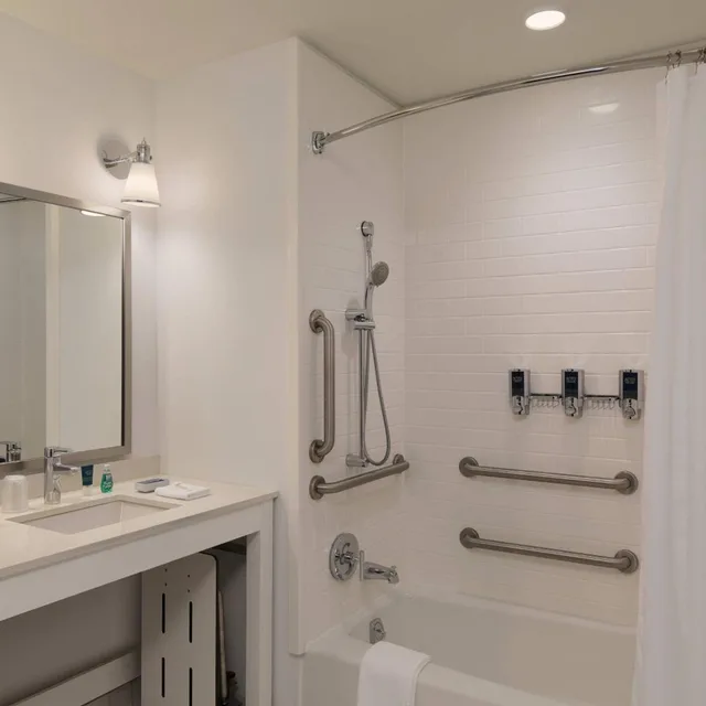 غرفة بسريرين كوين، FOUR POINTS BY SHERATON SEATTLE AIRPORT SOUTH 9/10