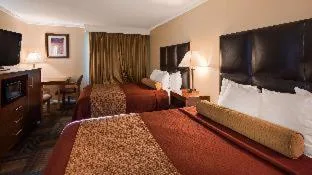 غرفة، Best Western Plus Northwoods Inn 1/4