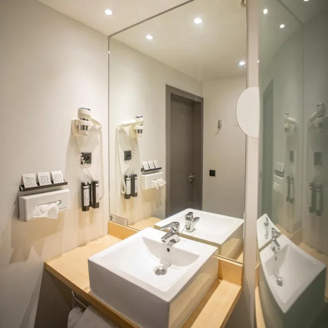 غرفة سوبيريور بسرير مزدوج، Hotel Alize Mouscron 7/7