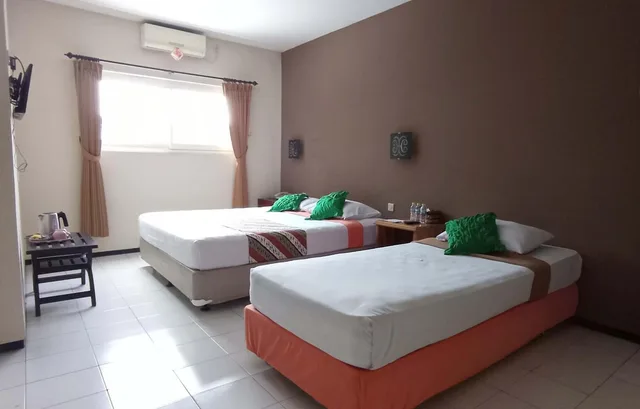 غرفة ديلوكس عائلية، Helios Hotel Malang 6/7