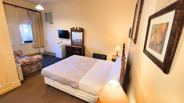 غرفة ديلوكس بسرير كوين، LEURA HOUSE 5/10