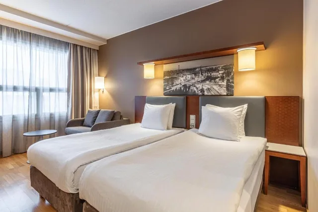 Family 3, Standard, Holiday Inn Tampere Central Station 2/3