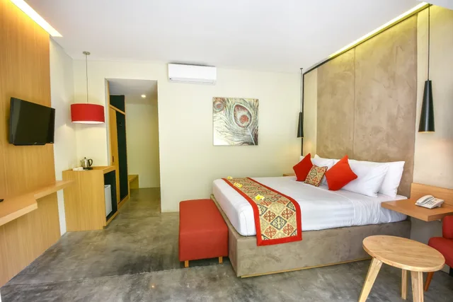 Grand, King Bed, VILLA PURI AYU 2/2