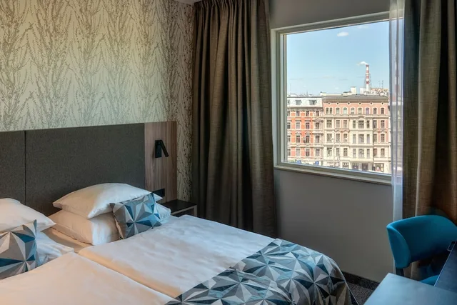 استوديو بسرير كوين، Hotel Park Plaza 4/6