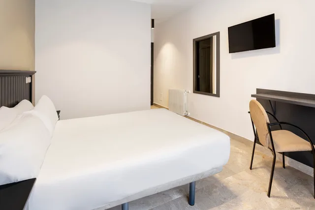 غرفة بسرير مزدوج، Hotel Victoria 4/9