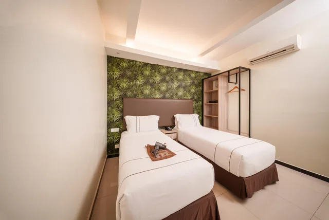 Deluxe, Twin Beds, The Mesui Hotel 3/10