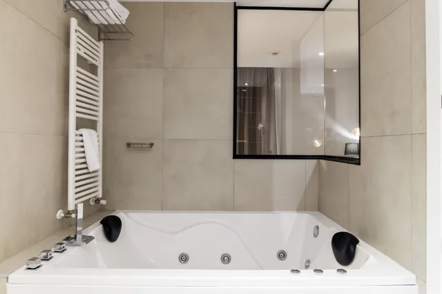 جناح عائلي بسرير كوين مع أريكة، Hotel Roc Meler 3/4