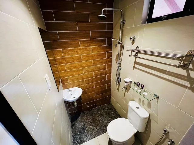 Superior, Chalet, Twin Beds, De Palma Resort Kuala Selangor 2/2