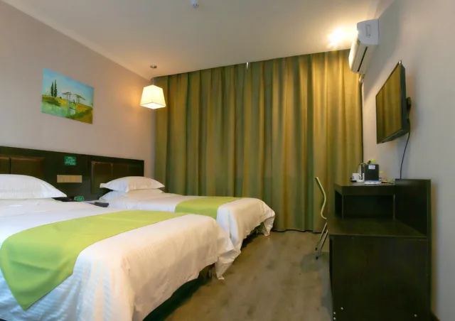 غرفة بسريرين منفصلين، GT Alliance Urumqi Airport Hotel 2/2