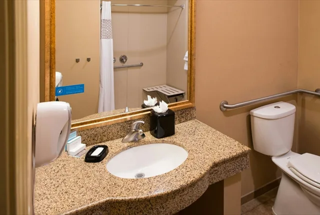 غرفة بسريرين كوين، Hampton Inn & Suites Rifle 4/5