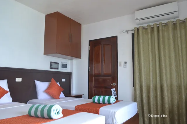 غرفة قياسية بسرير مزدوج بإطلالة على البحر، Orange Pearl Beach Resort 1/10