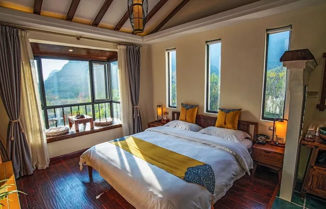 غرفة بسرير كينج، Secret Courtyard Resort Hotel 2/10