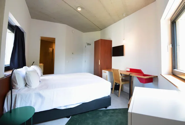 غرفة قياسية بسرير كينج، Belvue Hotel 3/9