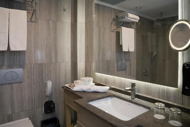 غرفة قياسية بسرير كينج بإطلالة على المدينة، Sky Kamer Boutique Hotel 9/10