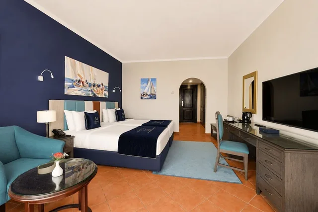 Classic, Twin Beds, Garden or Pool View، M Hotels at Porto Marina 5/6