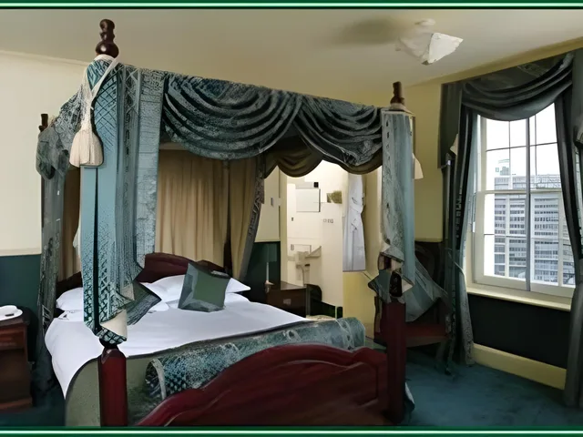غرفة عائلية بسرير مزدوج وسرير فردي، La Fleur de Lys - Restaurant with rooms 1/1