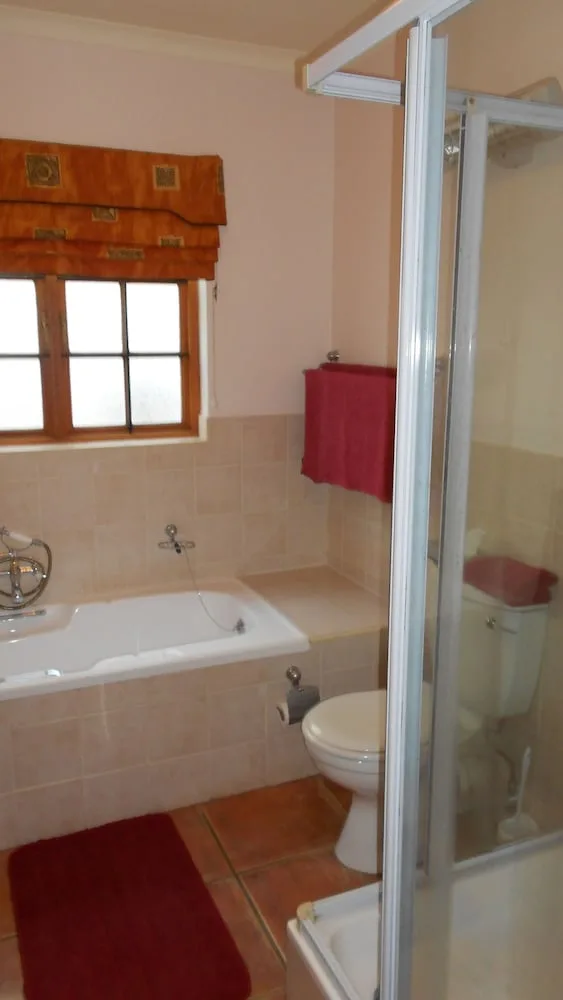 Apartment, King Bed, Sofa, Red Mountain House 4/4