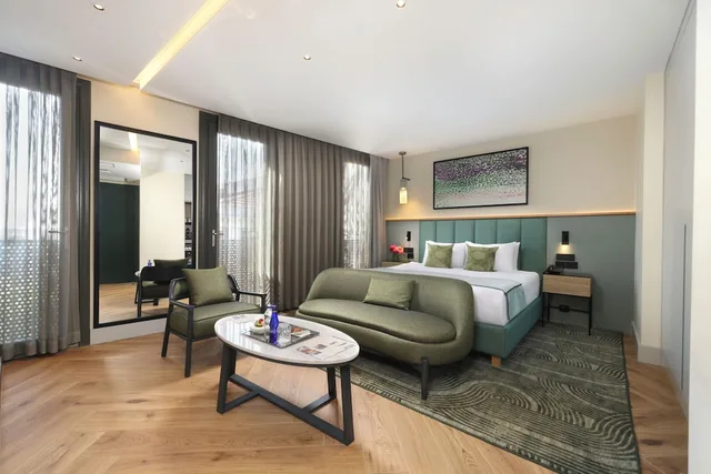 غرفة بريميوم بسرير كينج، The Wings Hotels Pera 2/10