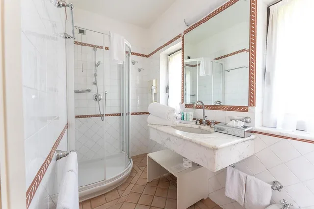 غرفة كلاسيكية بسرير مزدوج في الملحق، Park Hotel Villa Ariston 6/7
