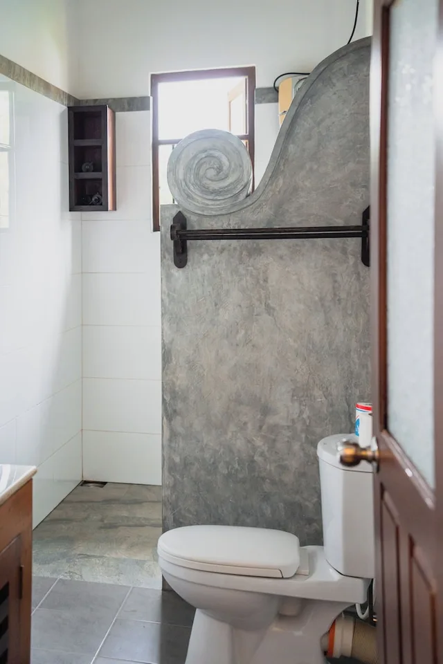Deluxe, King Bed, Hiding Unawatuna 3/3