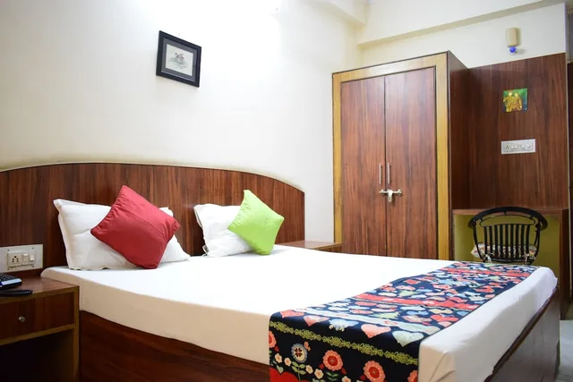غرفة ديلوكس بسرير مزدوج، Konark Palace Hotel 1/4