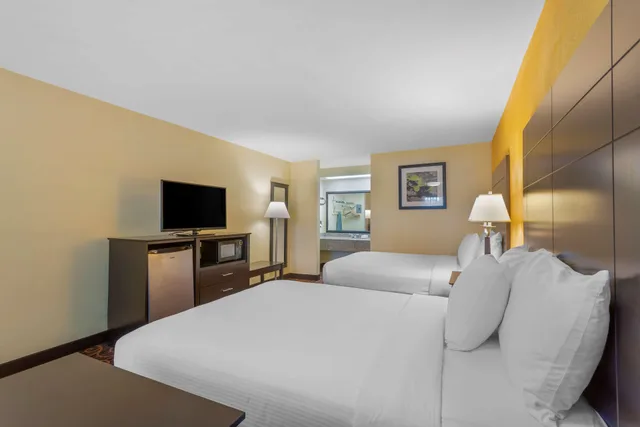 غرفة رباعية، Best Western Benton Inn 1/3