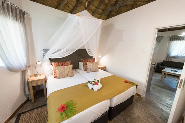Standard, Twin Beds, Aha Sefapane Lodges And Safaris 2/6