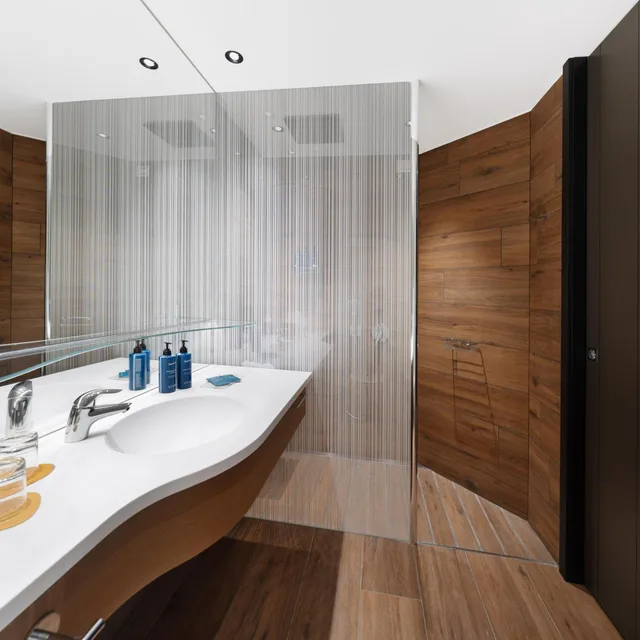 غرفة سوبيريور بشرفة، Radisson Blu Hotel, Bergamo ChorusLife 6/6