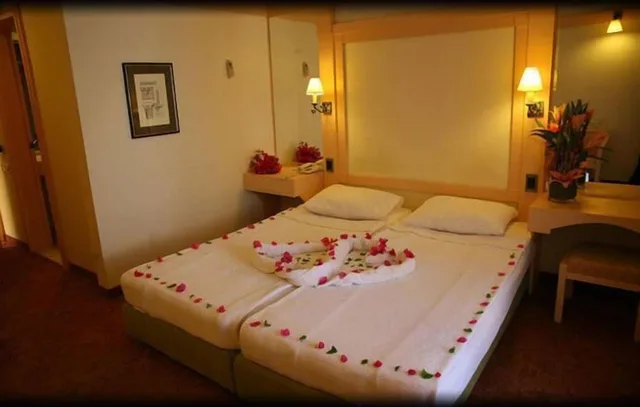 غرفة قياسية بسرير مزدوج، Ladonia Hotels Del Mare 4/8