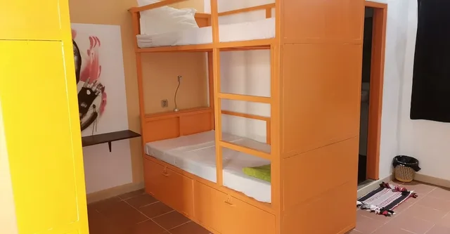 Private, Mixed Dorm, Shared Bathroom، The Funky Village 3/3