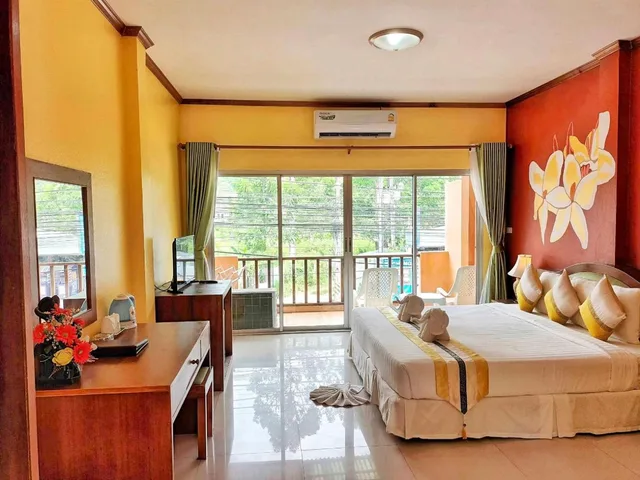 Standard, Double Bed, Street View، COCONUT BEACH RESORT 2/10