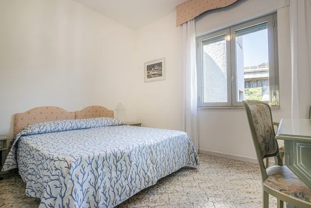 غرفة اقتصادية بسرير مزدوج بإطلالة على الحديقة في الملحق، Hotel Poseidon 5/10
