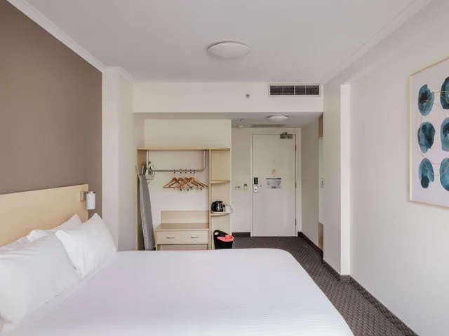 غرفة بسرير مزدوج، IBIS SYDNEY OLYMPIC PARK 1/3